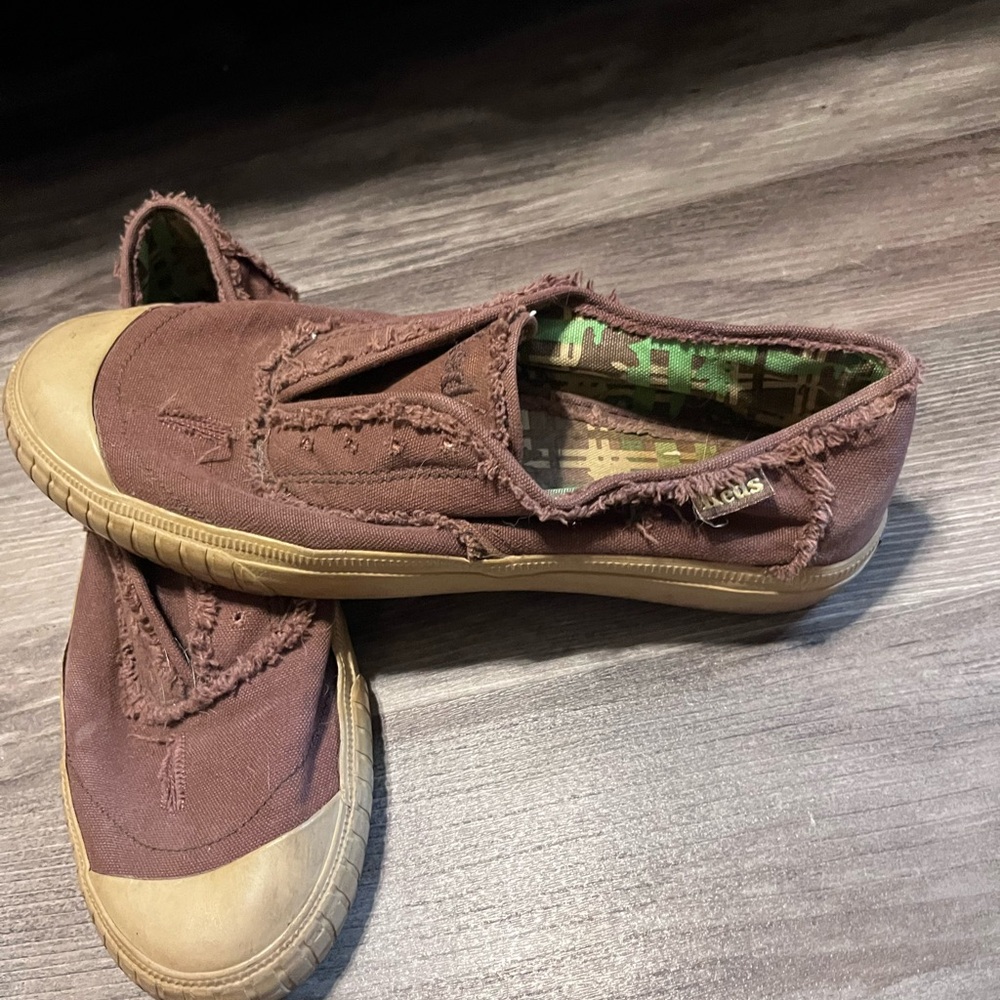 Keds Women's Brown and Tan Canvas Shoes - Picture 2 of 3